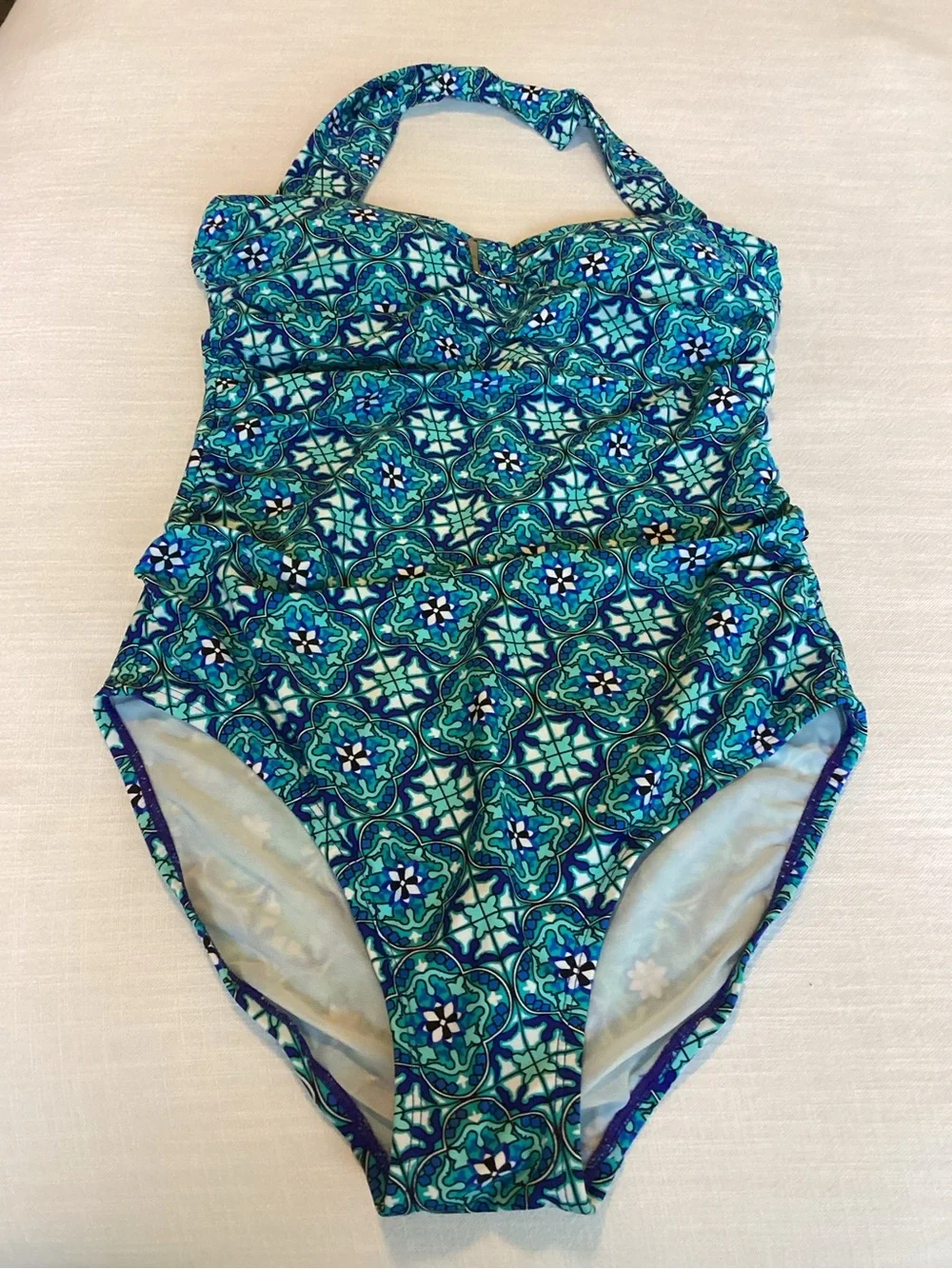 SPANX Love Your Assets Pinup One Piece Swimsuit Medium Fiesta Tile Blue Green